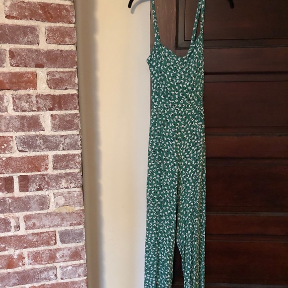 COPY - Faithfull the Brand Playa Jumpsuit - Picture 3 of 6